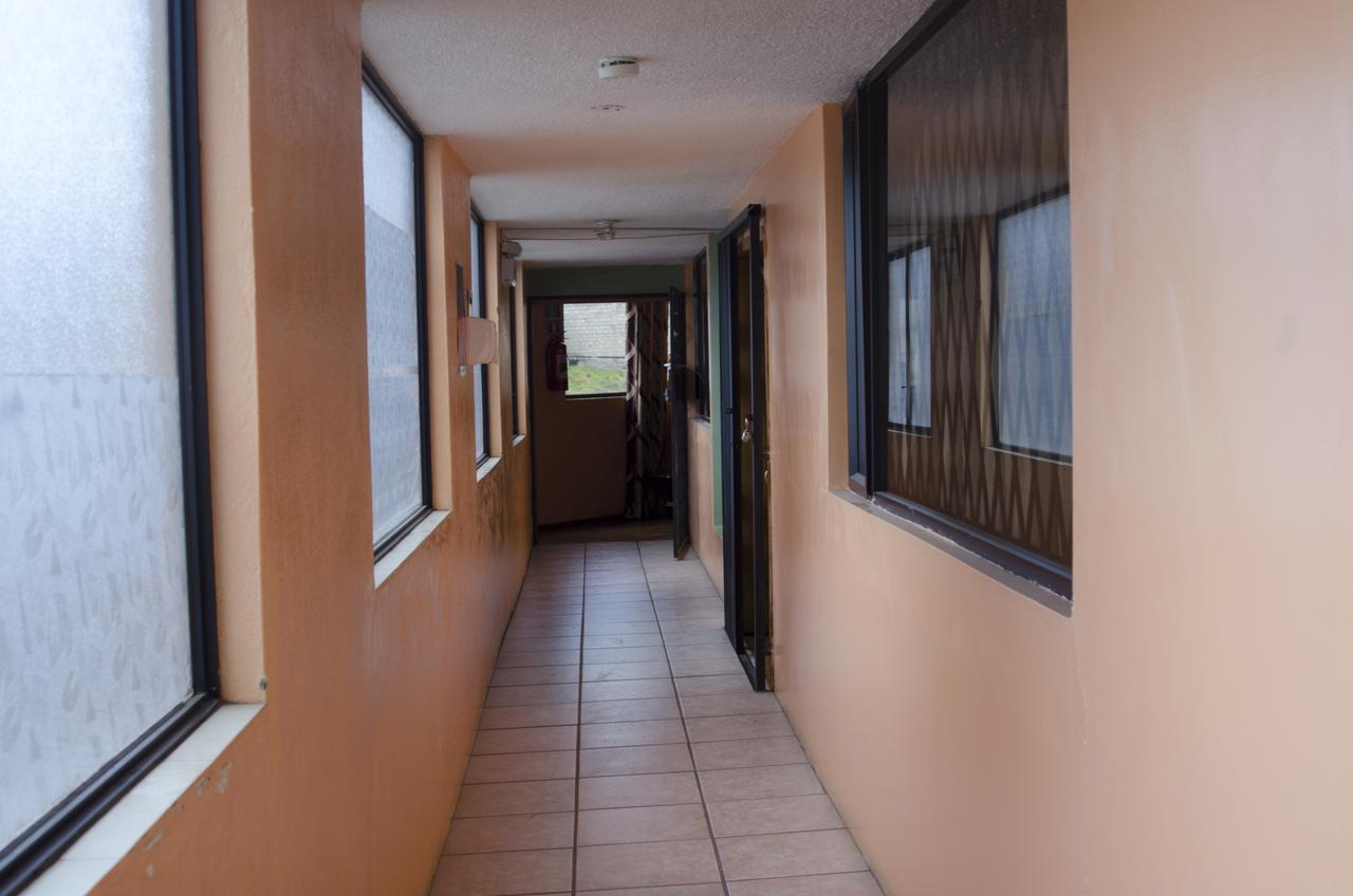 La Estacion Hostal كويتو المظهر الخارجي الصورة